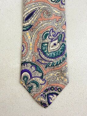 Vintage Pink Paisley Silk Tie 1980s Hand Printed in Italy Mens Necktie Preppy